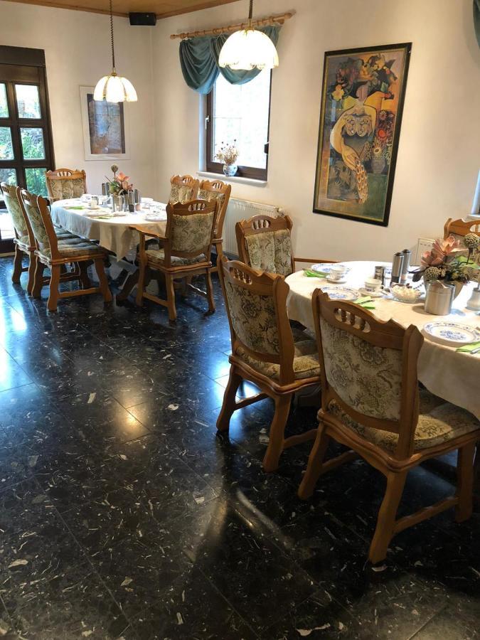Garni Gerisch Hotel Zwickau Ngoại thất bức ảnh